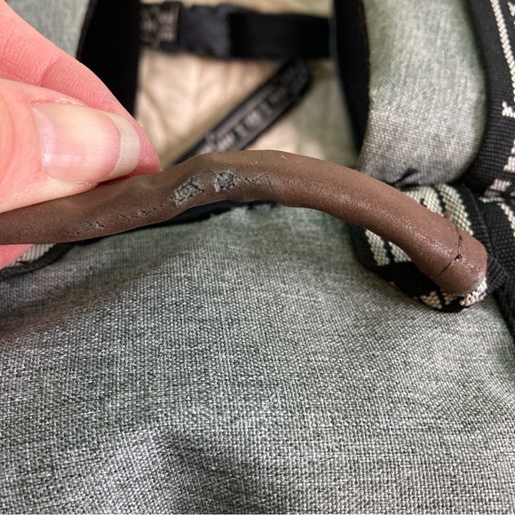 Dakine Trek 26L Backpack Gray/Black Laptop Sleeve - Picture 16 of 16